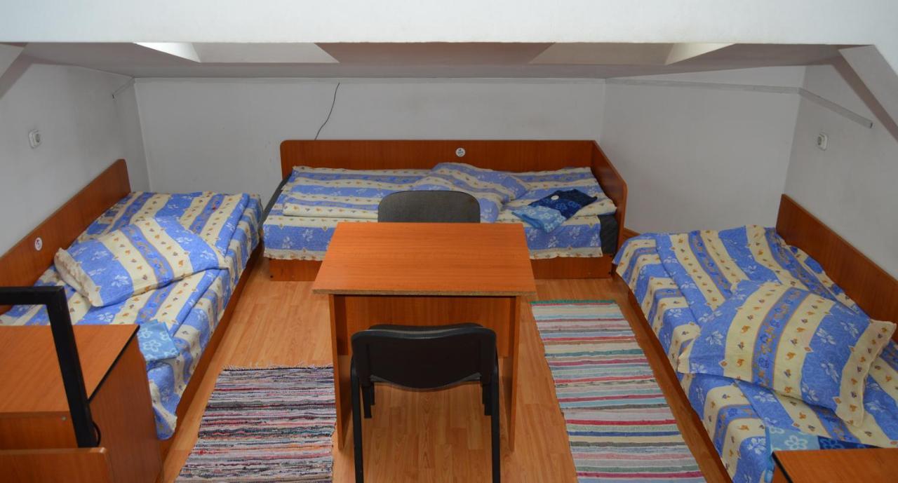 Kollege Hostel คลูจ-นาโปกา ภายนอก รูปภาพ