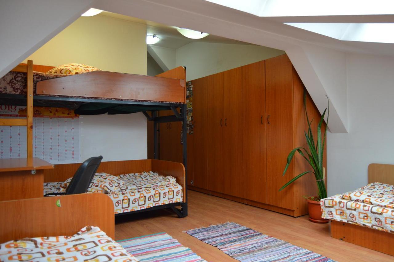 Kollege Hostel คลูจ-นาโปกา ภายนอก รูปภาพ