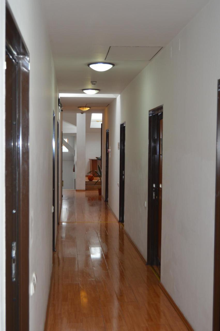 Kollege Hostel คลูจ-นาโปกา ภายนอก รูปภาพ